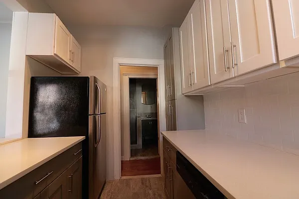 Rented by Nooklyn NYC LLC | media 41