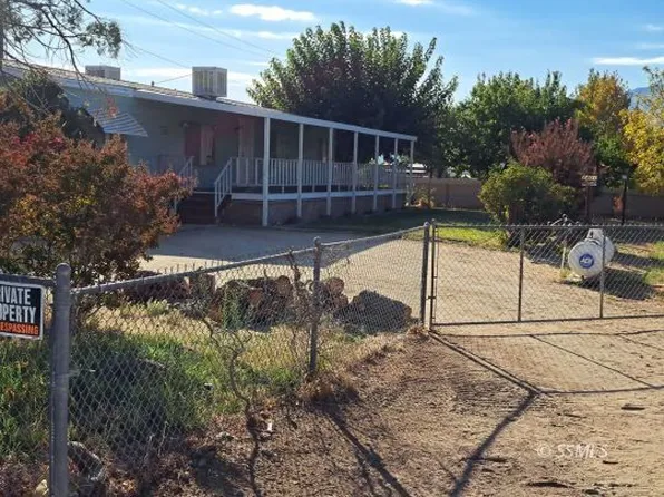 2401 Ronita Ln, Lake Isabella, CA 93240