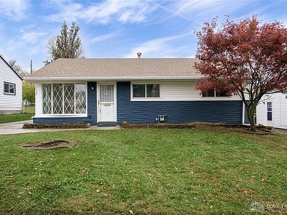 3rd image of 715 Ernroe Dr