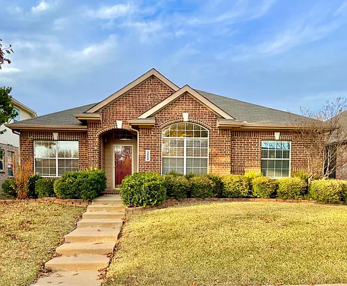 3904 Cedar Ridge Ct Photo 1