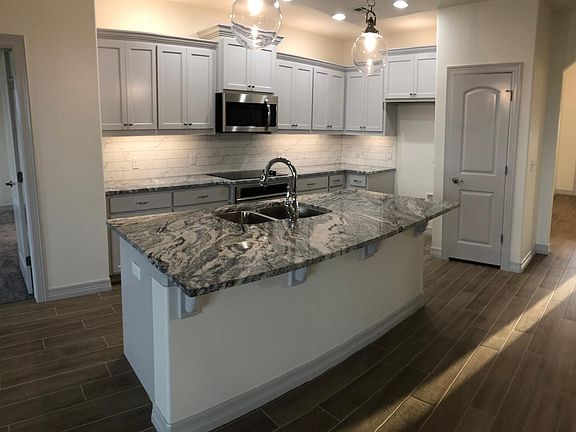 5th image of 16716 Aragon Ln