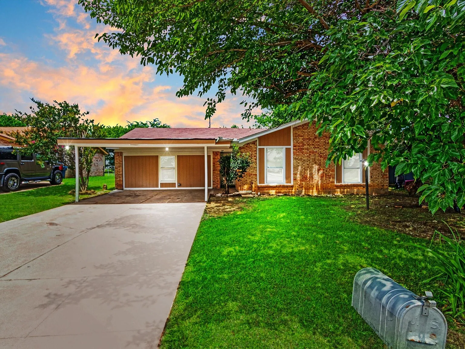 4 bed, 1744 sqft, $1,800 — Photo 3