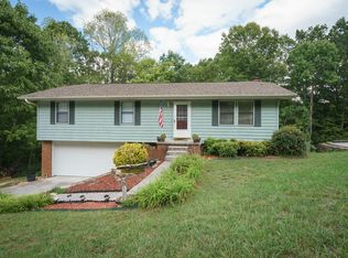 505 Spring Crest Ln, Hixson, TN 37343