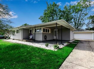 652 Lynbrook Ave, Tonawanda, NY 14150