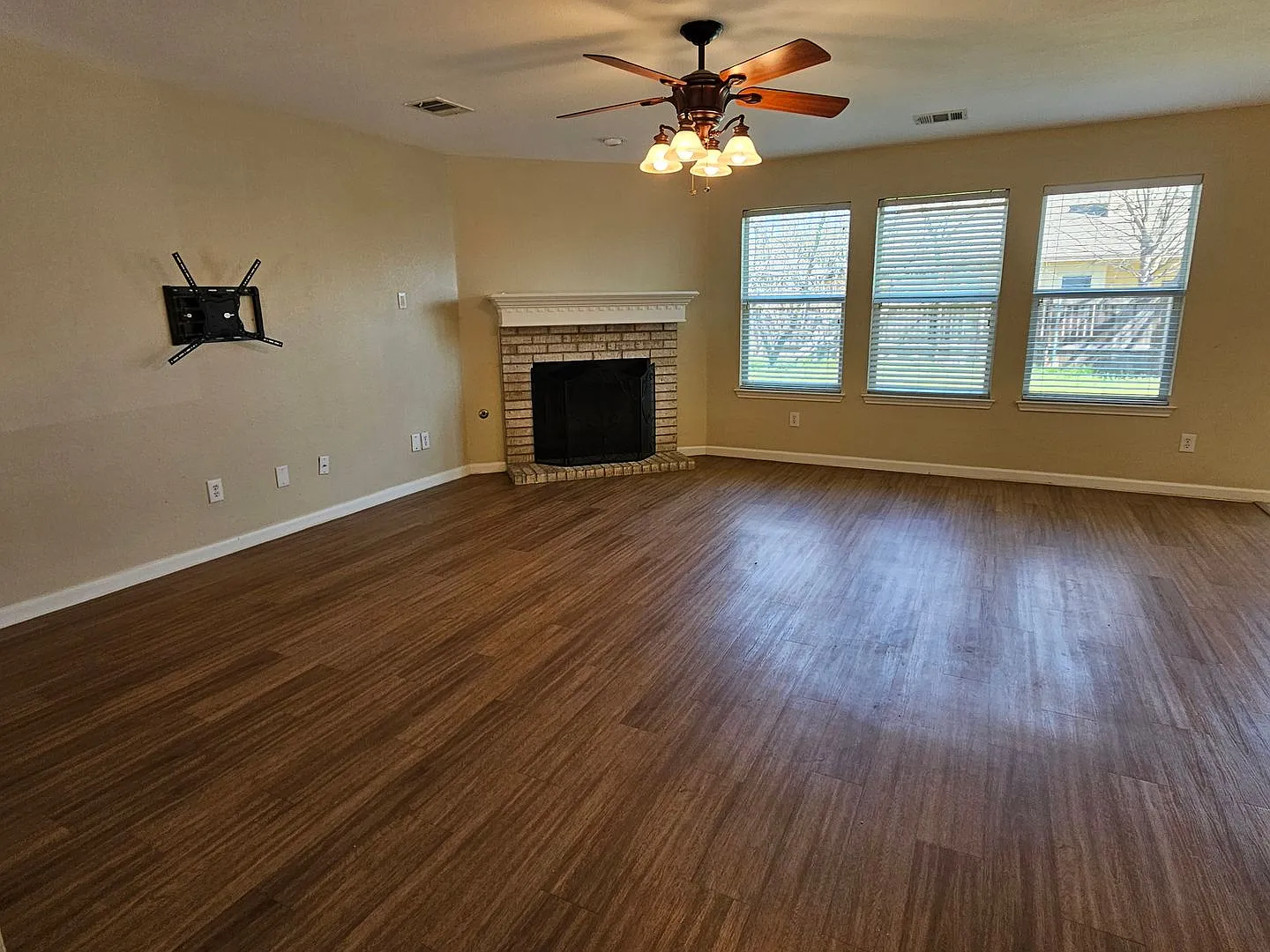 Spacious Kyle 3 / 2.5 — Photo 4