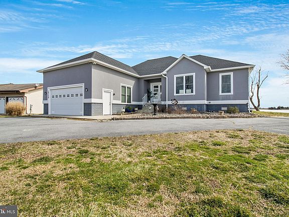 4th image of 29740 Beach Ct