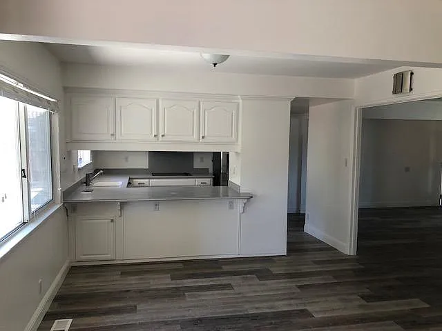 985 Bermuda Dr — Photo 12