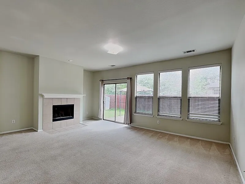 Building Photo - 508 Lead Creek Dr