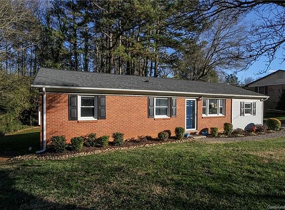 5th image of 3016 Alton Dr