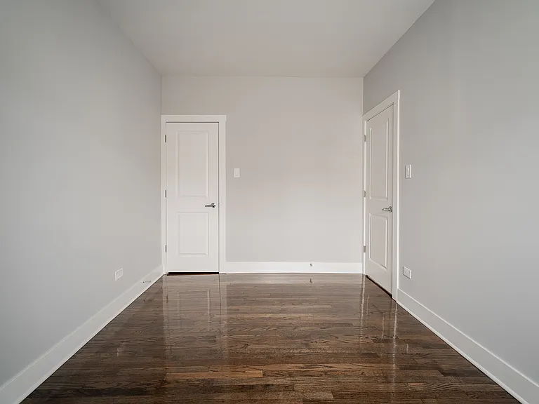Second Bedroom 5162-2B