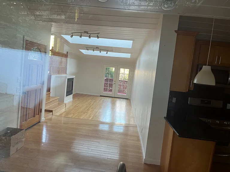 3542 Oak Knoll Dr #1 — Photo 5
