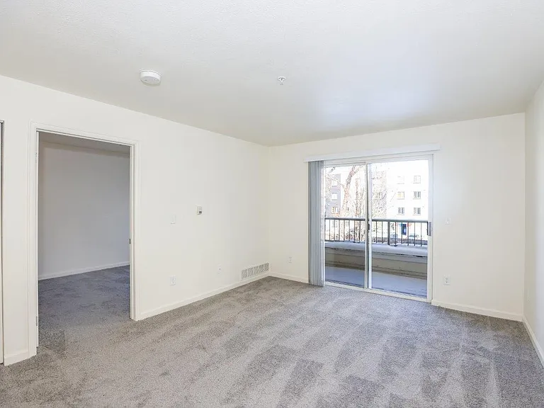 5310 Allison St — Photo 10