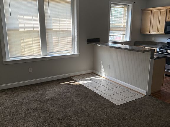3rd image of 3015 West Ave APT 104