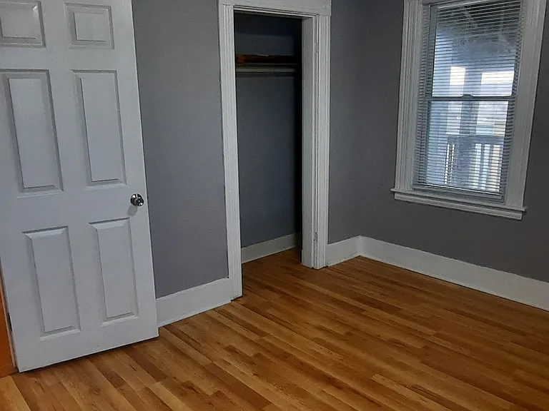 76 Perry Ave #3 — Photo 6