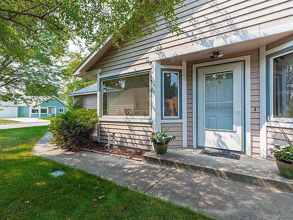 2nd image of 2340 Cottage Ct