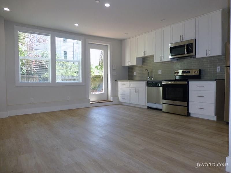 1st image of 80 7th Ave #A