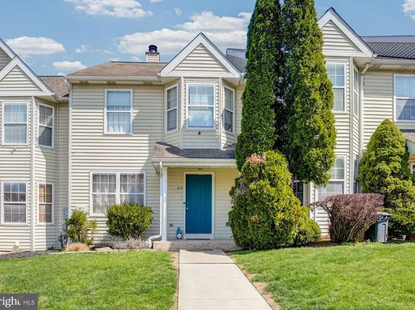 315 Jenville Ct, Coatesville, PA 19320