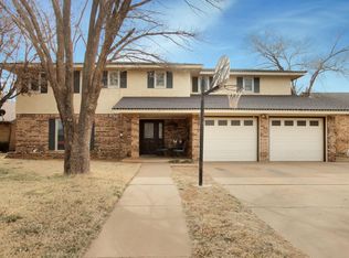 416 E Jackson St, Levelland, TX 79336