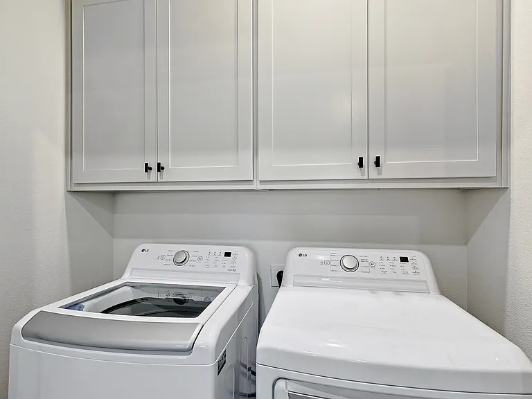 213 McConathy Way — Photo 14
