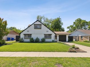 2312 Valleywood Dr, Carrollton, TX 75006