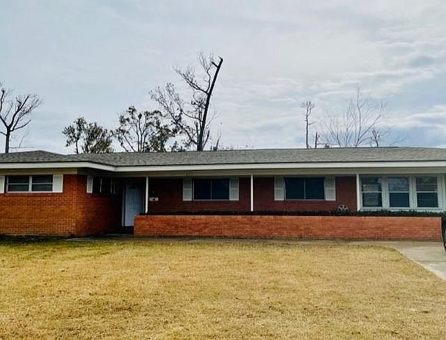 1st image of 835 Idlewilde Ln