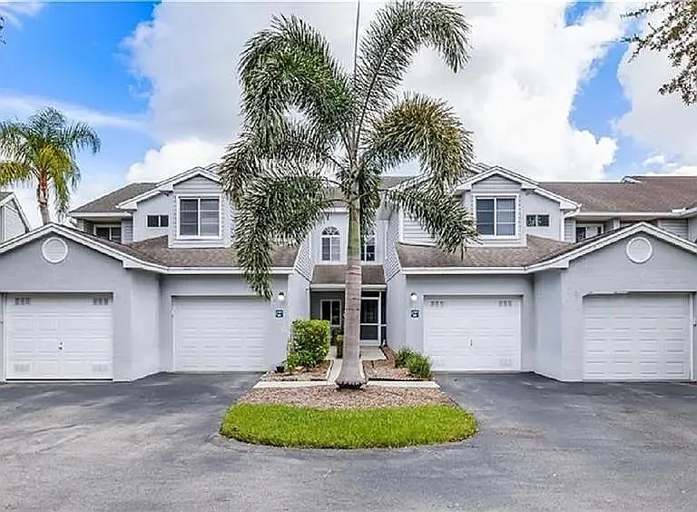 2841 Citrus Lake Dr — Photo 2