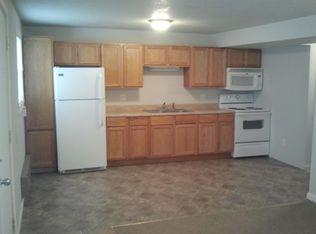 213 N Madison Ave, Knob Noster, MO 65336