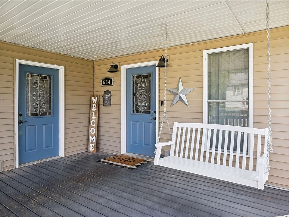 664 N Macon St, Bement, IL 61813 Zillow