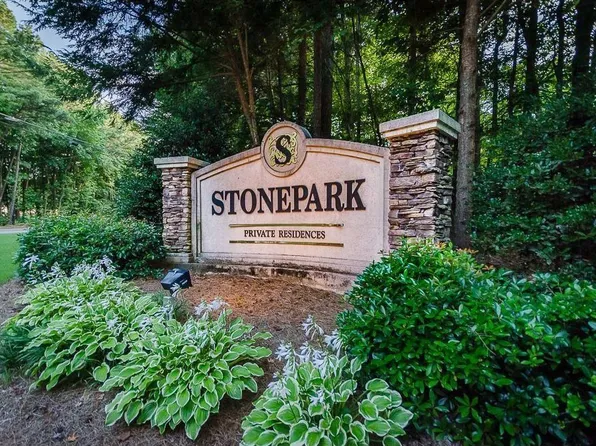 1602 Wingate Way, Sandy Springs, GA 30350