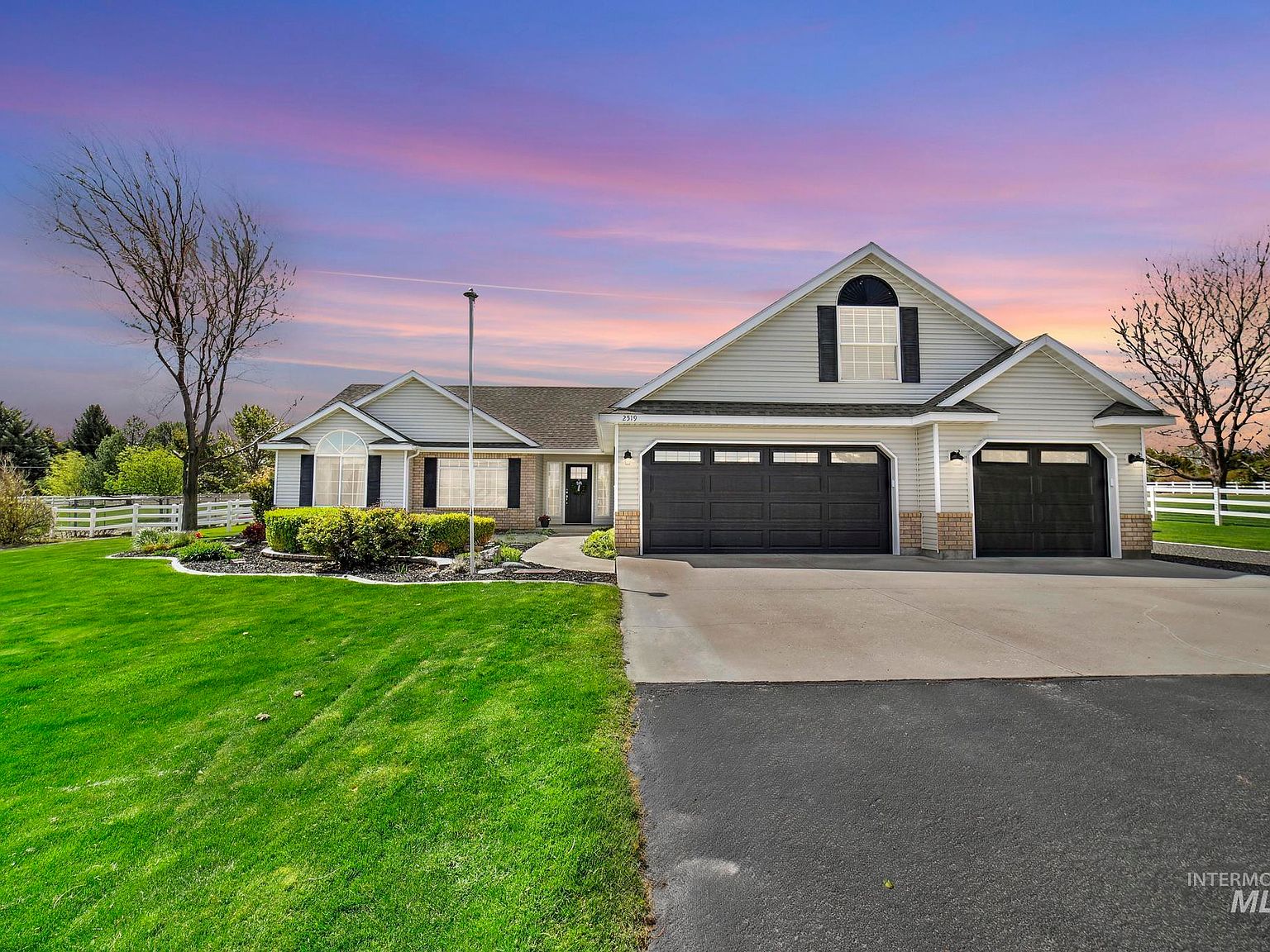 2519 E 3707 N, Twin Falls, ID 83301 | Zillow