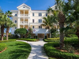 300 Beachview Dr APT 2, Indian River Shores, FL 32963