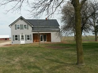 5745 County Rd W, De Pere, WI 54115