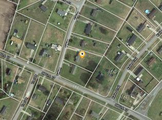 102 Tiff Ln, Elizabeth City, NC 27909