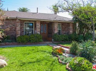 7528 Lasaine Ave, Van Nuys, CA 91406