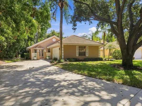572 CLUBSIDE CIRCLE #34, VENICE, FL 34293