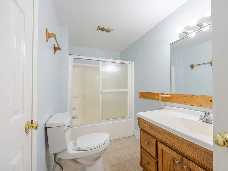 2621 1/2 W Willow Dr — Photo 12