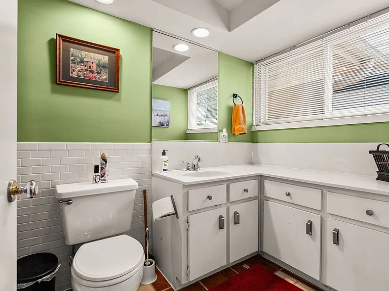 1512 Waterside Dr — Photo 33