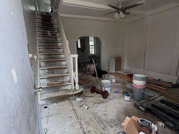2nd image of 6217 Reedland St