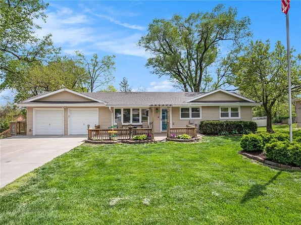 6731 Montana Ave, Kansas City, KS 66111