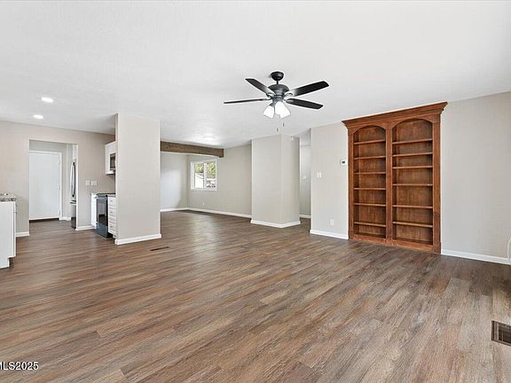 4th image of 2265 Jessie Ave