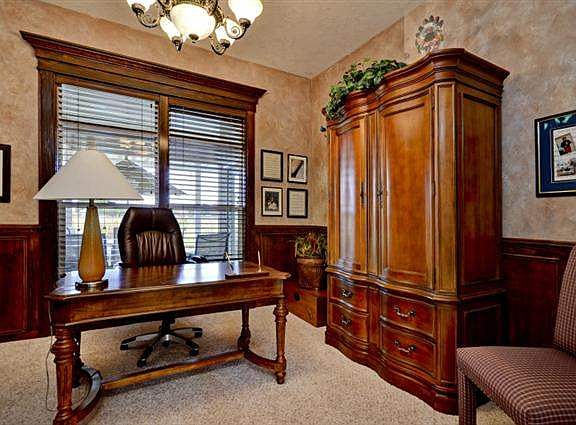 5th image of 9422 W Pandion Ct