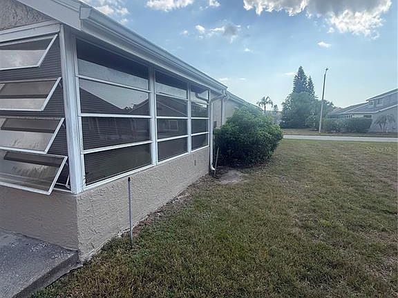 5th image of 7705 Balharbour Dr