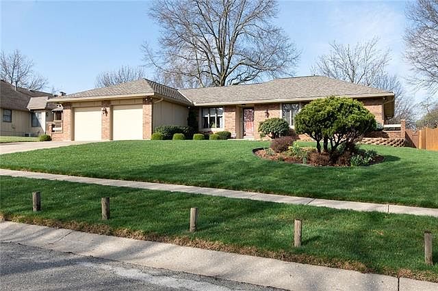 1st image of 3720 S Marshall Dr