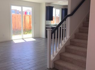 409 Redwood Village Pl, Roseville, CA 95747