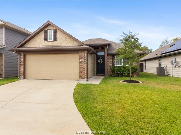 3713 McKenzie St, Bryan, TX 77803