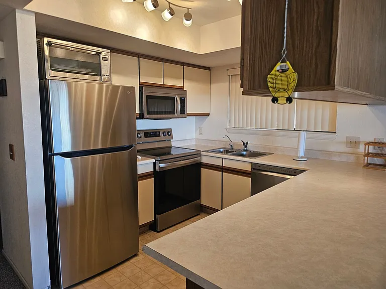 350 Lake Havasu Ave N #208 — Photo 9