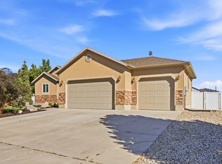 15 E 750 S, Lehi, UT 84043