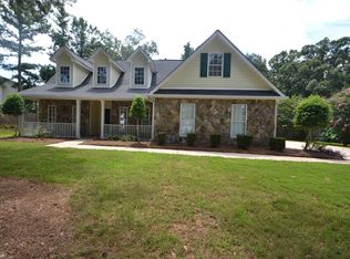 550 Chase Ridge Dr, McDonough, GA 30253