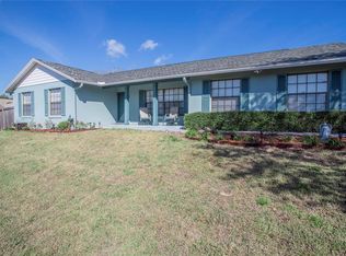 1403 Cove Pl, Tavares, FL 32778