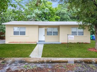 218 NW 34th Ave, Lauderhill, FL 33311